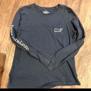 VINEYARD VINES long sleeved t-shirt